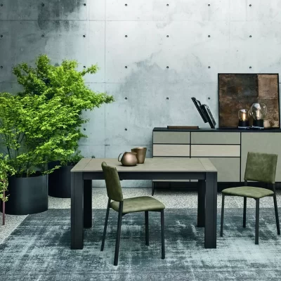 Movida redefining modern dining table by Sedit