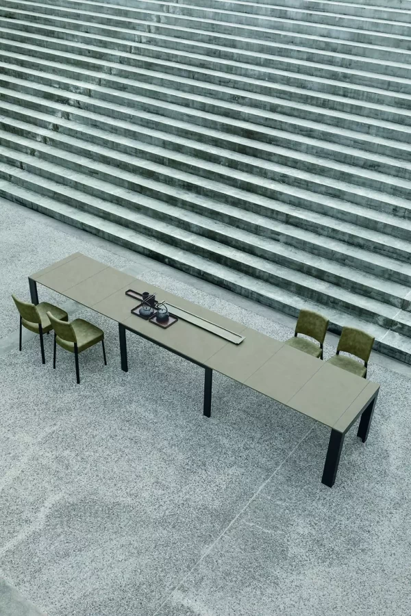 movida modern dining table by sedit 2