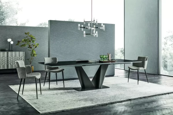 Sliver Lavish modern dining table by Sedit