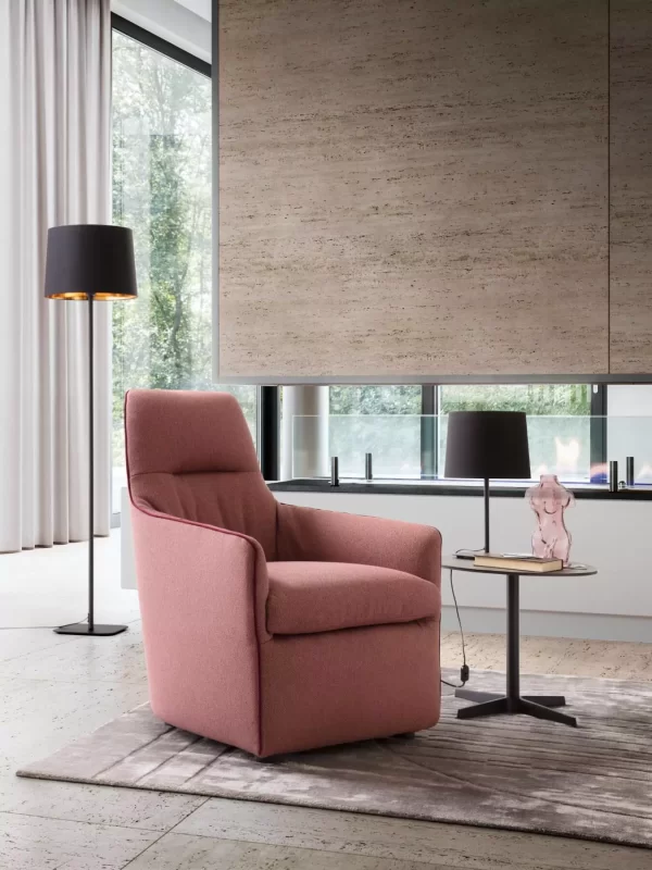 Transitional armchair Bangkok - Archisesto Chicago -1